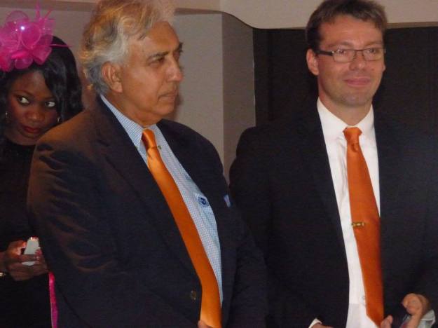 12138327_1016279418422872_2003986023593055990_o (1)